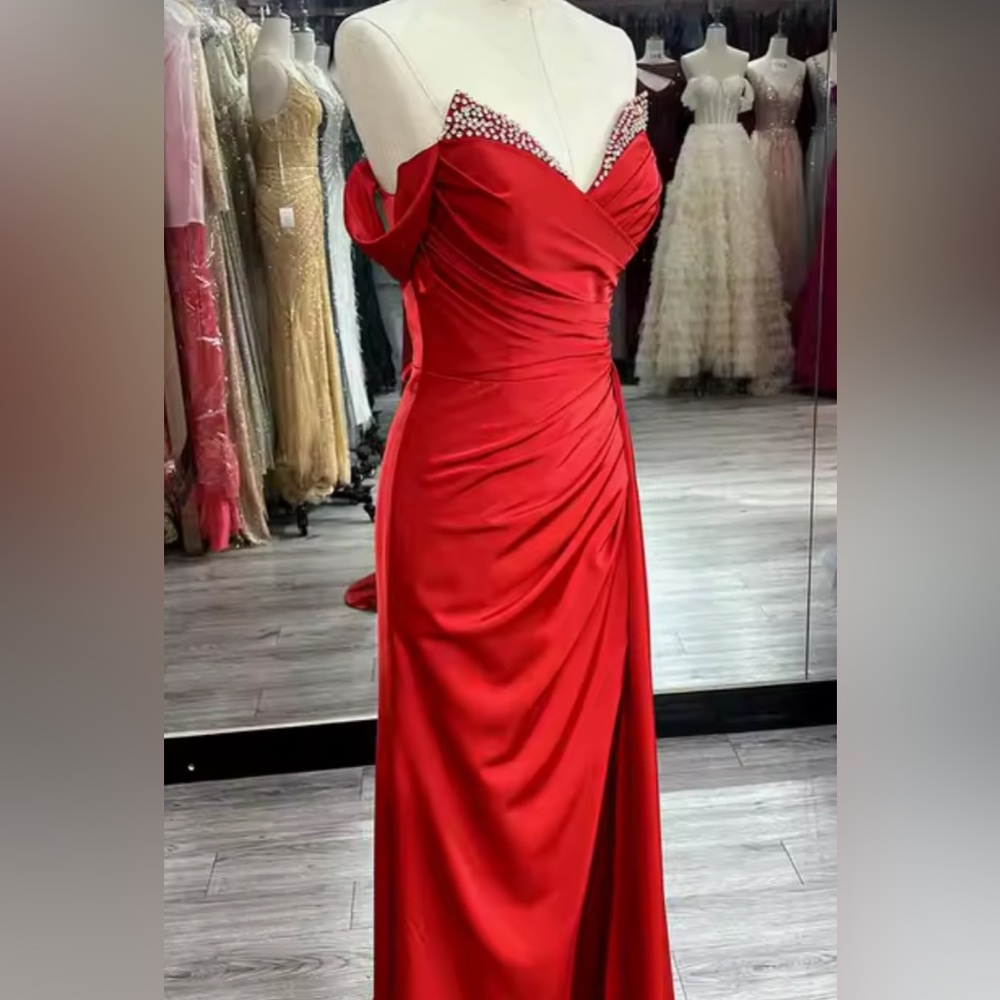 Red Ruched Off-Shoulder Prom Gown - Picture 13 of 16